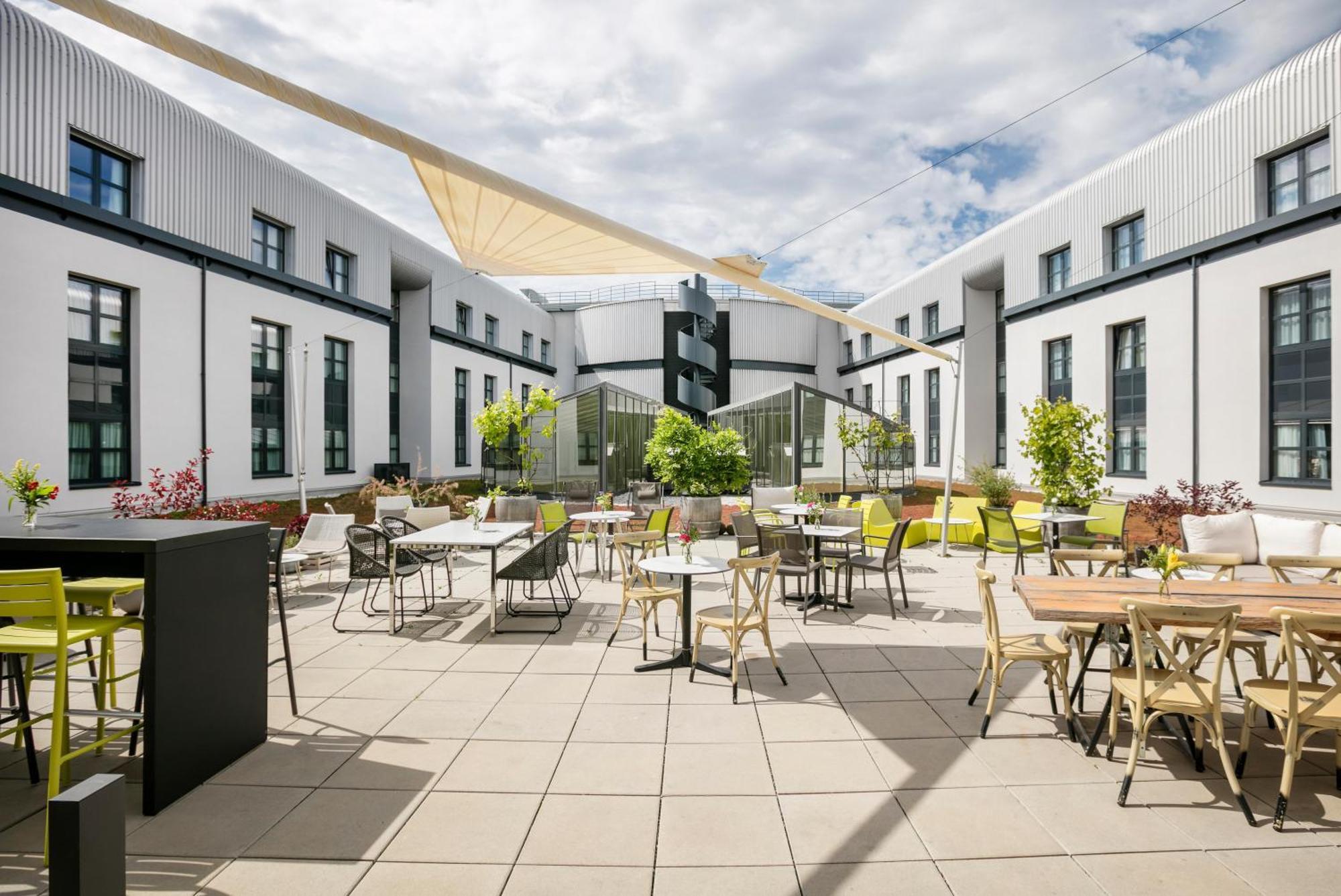 Arcotel Donauzentrum Wien Exterior foto